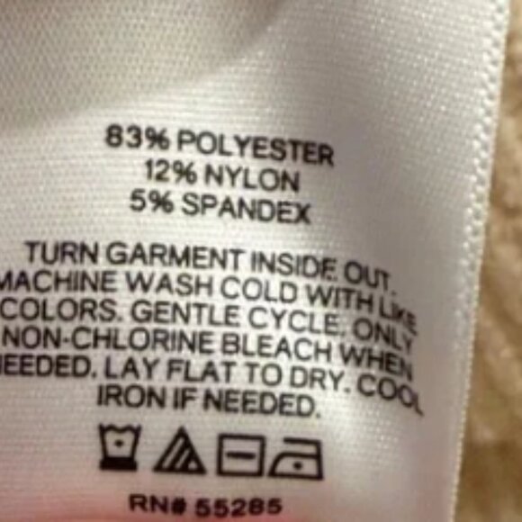 NWT Express V-Neck Long Sleeves Relaxed Fit Camel Natural Women's Sweater XL - Picture 5 of 5